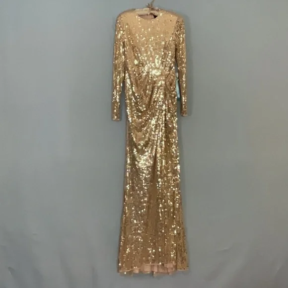 โ๏ธ Mac Duggal Long Sleeve Draped Ruched Gown - Picture 4 of 11